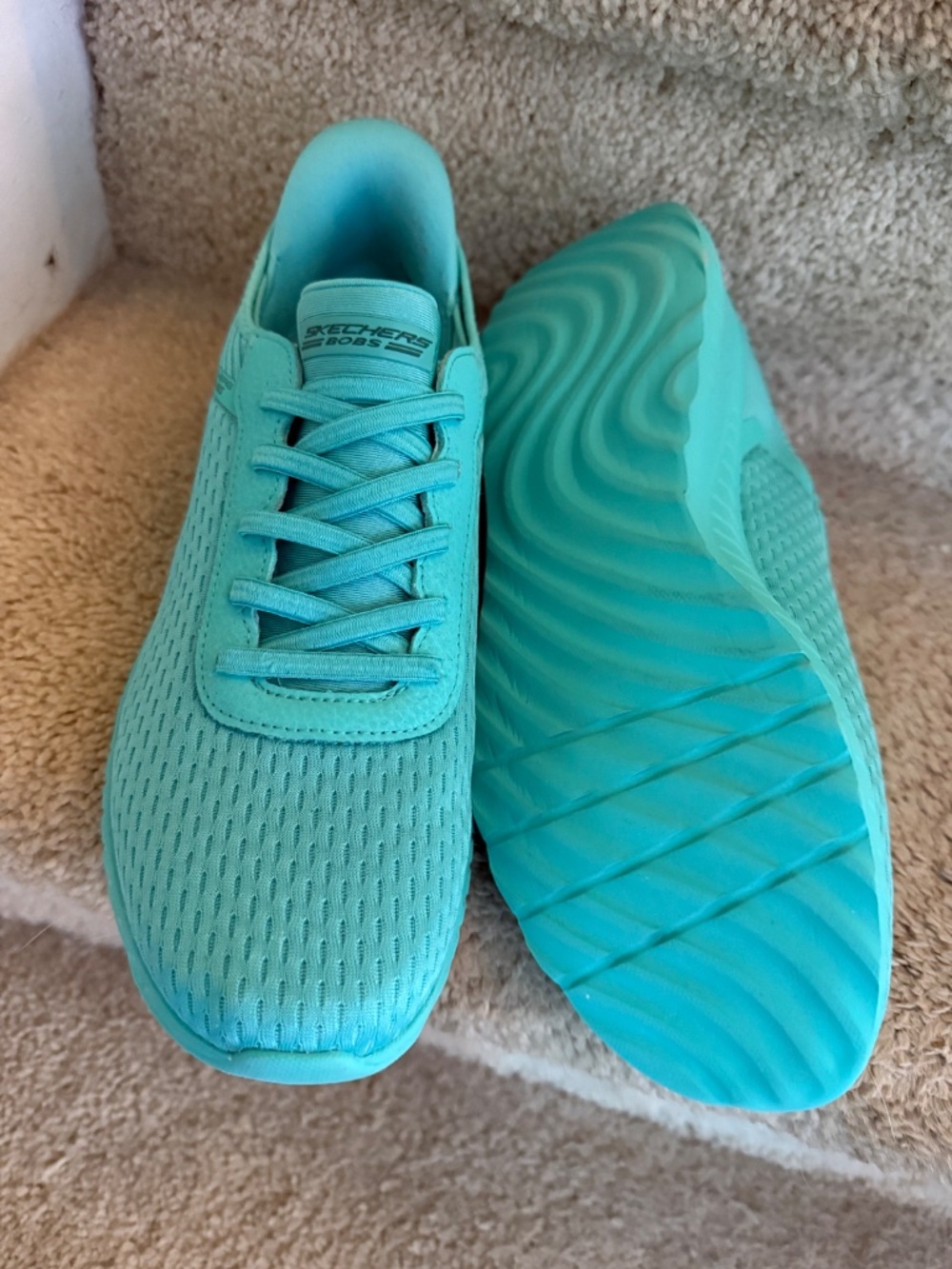 Sketchers Woman’s go walk slip ins … teal blue - Picture 2 of 7